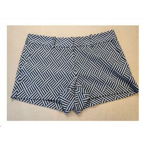 Metaphor Women's shorts size 10 Mid Rise Geometric Black & White Jacquard